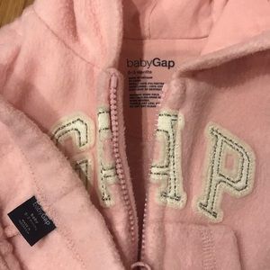 GAP Matching Sets - Gap fleece sweat shirt and pants GAP Matching Sets - Gap fleece sweat shirt and pants